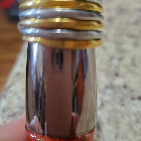 Beautiful gold and silver tone ring - Picture 2 of 2